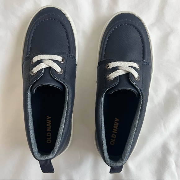 Old Navy Slip on Shoes, Little Boys Size 13 - Picture 4 of 4